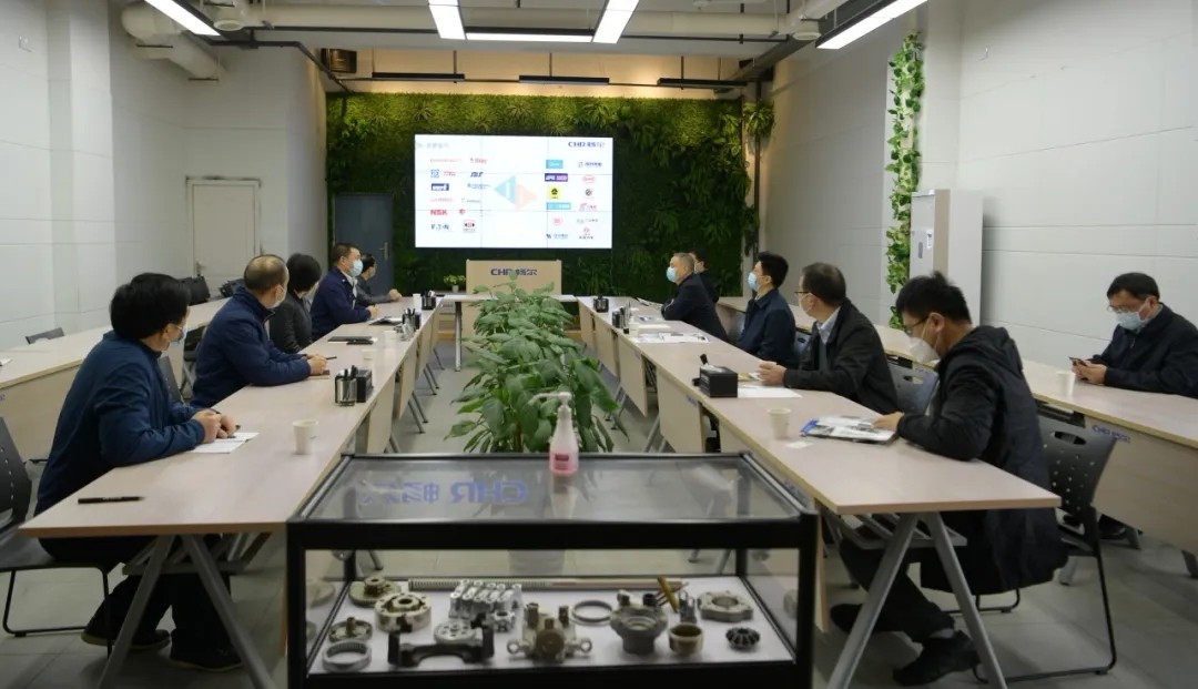 拉床,拉刀,自动化,高端拉床,专用机床,内拉床,外拉床,数控机床,自动化生产线,工业机器人 拉床,拉刀,自动化,高端拉床,专用机床,内拉床,外拉床,数控机床,自动化生产线,工业机器人