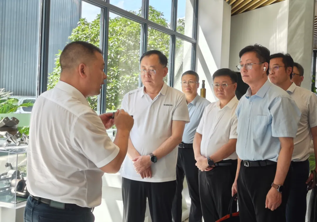拉床,拉刀,自动化,高端拉床,专用机床,内拉床,外拉床,数控机床,自动化生产线,工业机器人 拉床,拉刀,自动化,高端拉床,专用机床,内拉床,外拉床,数控机床,自动化生产线,工业机器人