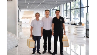 双节送暖 | 王益县长慰问畅尔高层次人才